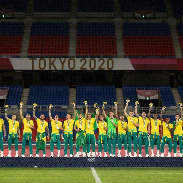 1628415122129042222.jpg 234194524_129772292673758_69010448502902088.jpg